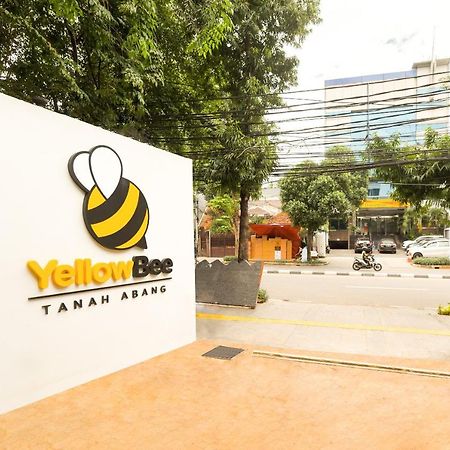 Yellow Bee Tanah Abang Jacarta Exterior foto