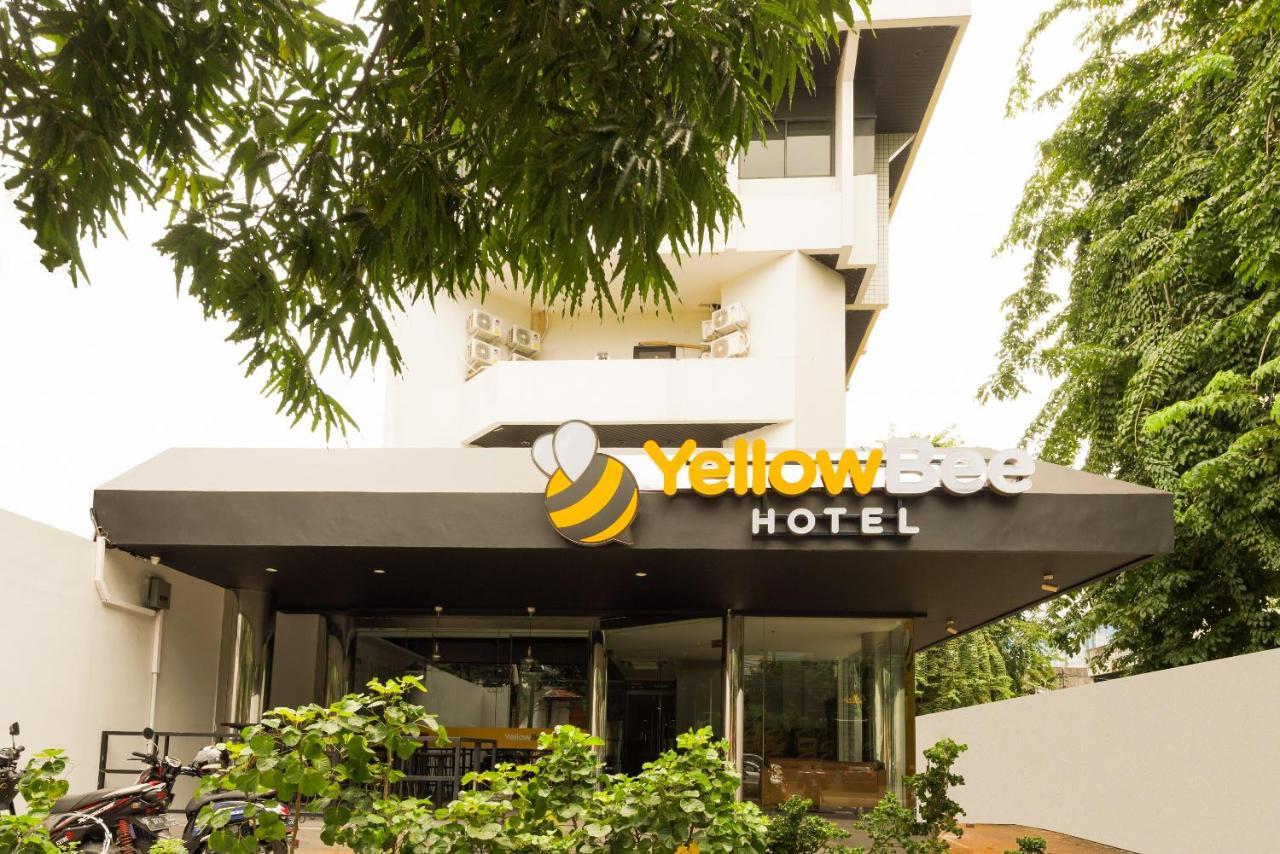 Yellow Bee Tanah Abang Jacarta Exterior foto