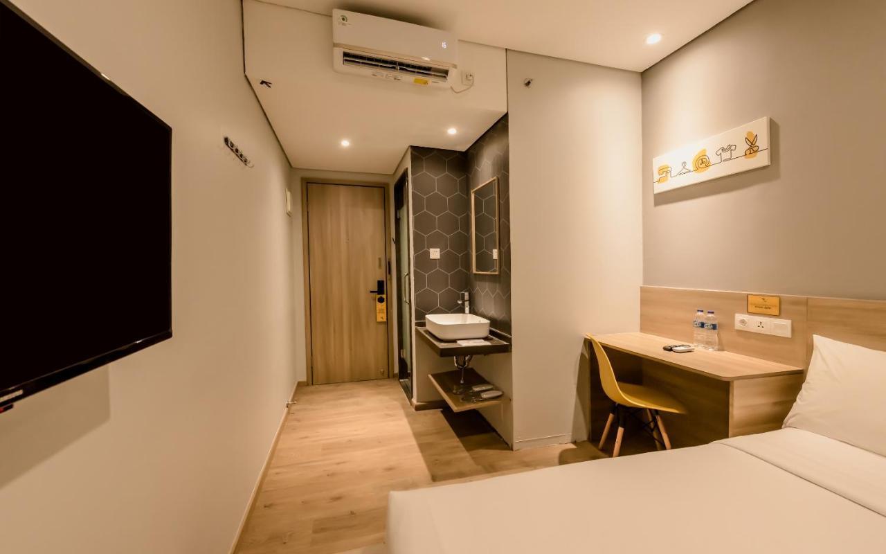 Yellow Bee Tanah Abang Jacarta Exterior foto
