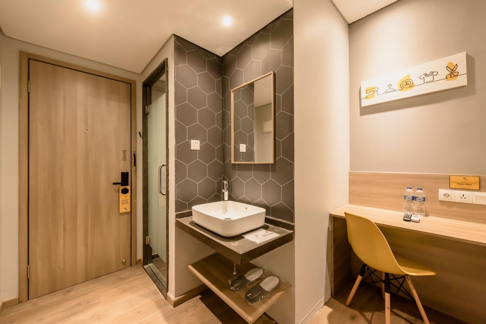 Yellow Bee Tanah Abang Jacarta Exterior foto